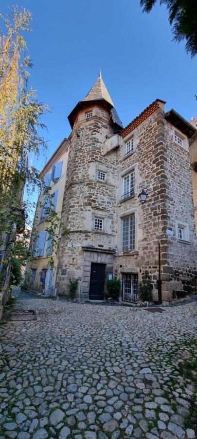 Maison Au Loup - Superbe Ancien Hotel Particulier Du Xvie Siecle Au Coeur De La Vieille Ville Du Puy Le Puy-en-Velay Exteriör bild