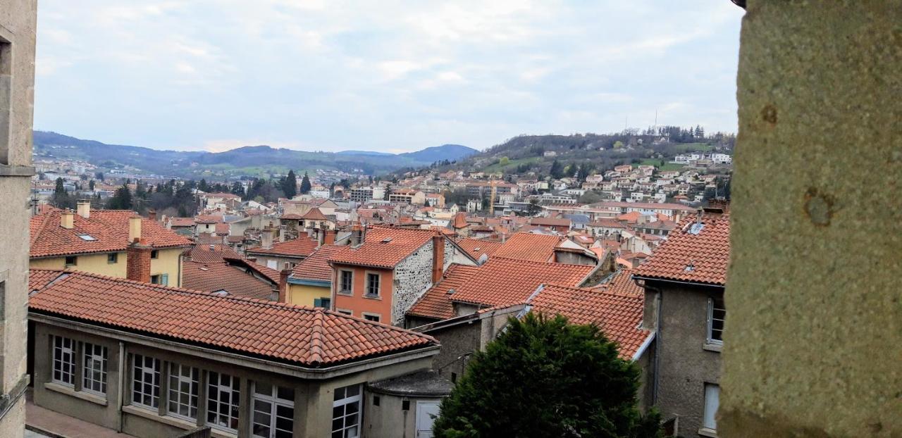 Maison Au Loup - Superbe Ancien Hotel Particulier Du Xvie Siecle Au Coeur De La Vieille Ville Du Puy Le Puy-en-Velay Exteriör bild