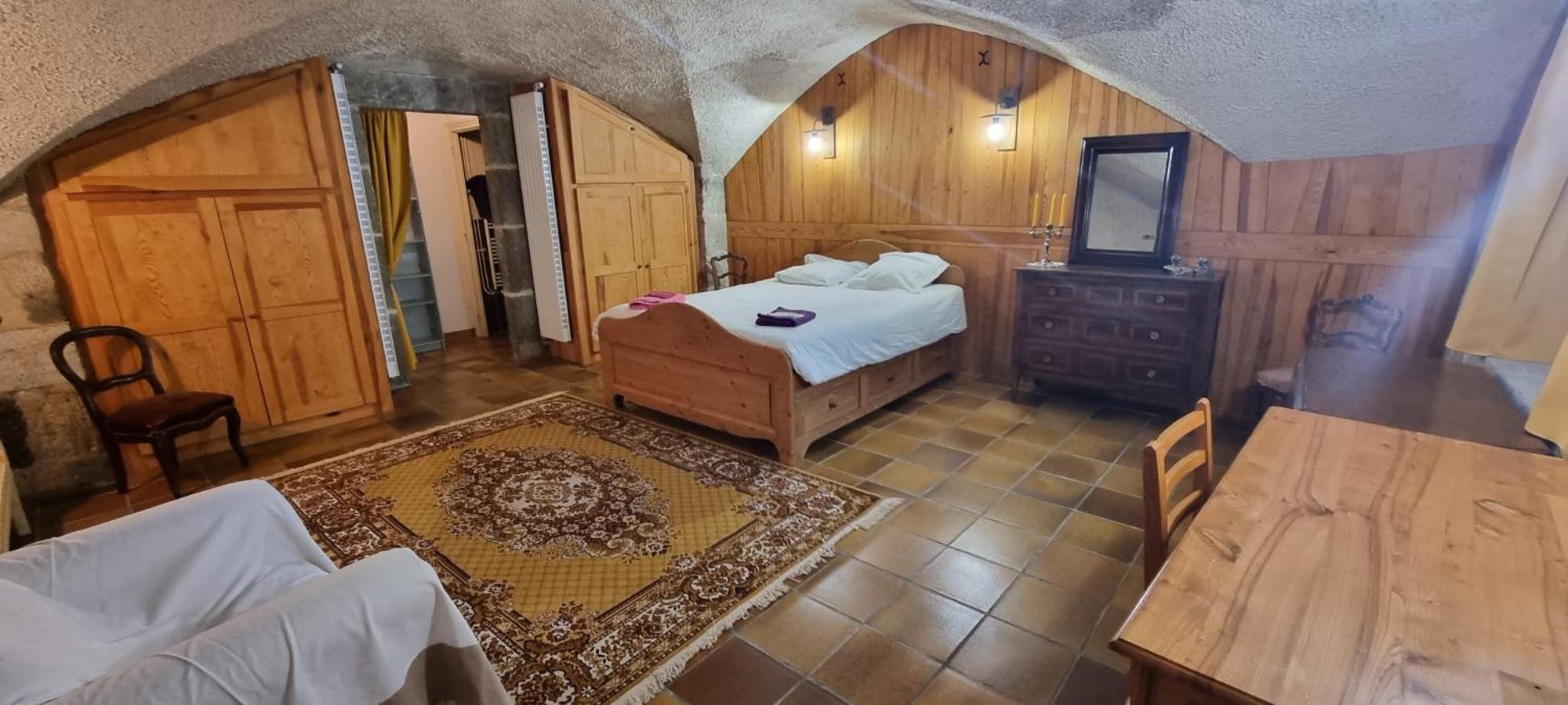 Maison Au Loup - Superbe Ancien Hotel Particulier Du Xvie Siecle Au Coeur De La Vieille Ville Du Puy Le Puy-en-Velay Exteriör bild
